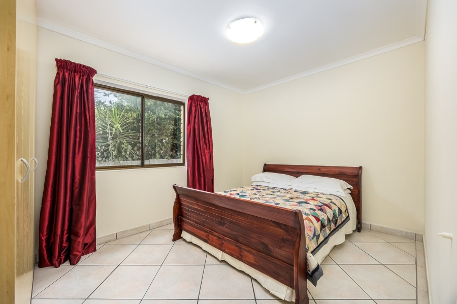 9 Bedroom Property for Sale in Vierlanden Western Cape